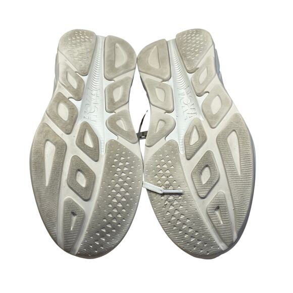 Hoka One One Men's Rincon 4 Running Shoe White Size 10D Good Used Condition - Picture 6 of 6